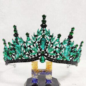 Black green Tiara, Gothic Wedding Headpiece, Black Queen Tiara, Costume Tiara